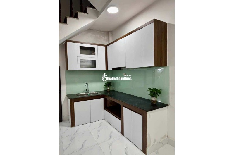 Nguyễn Đức Cảnh - Trương Định Nhà Dân Xây Lô Góc Thoáng Sáng Ngõ Thông Rộng 6 Tỷ